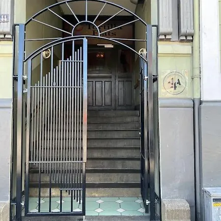 Penthouselejlighed Midt I Apartment *